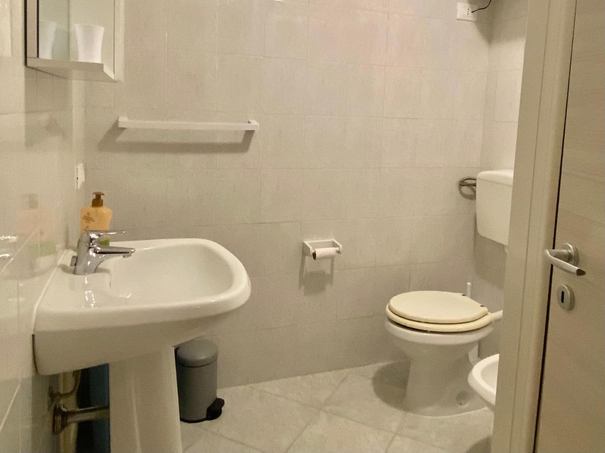 Iccara Casa Vacanze Каріні Екстер'єр фото